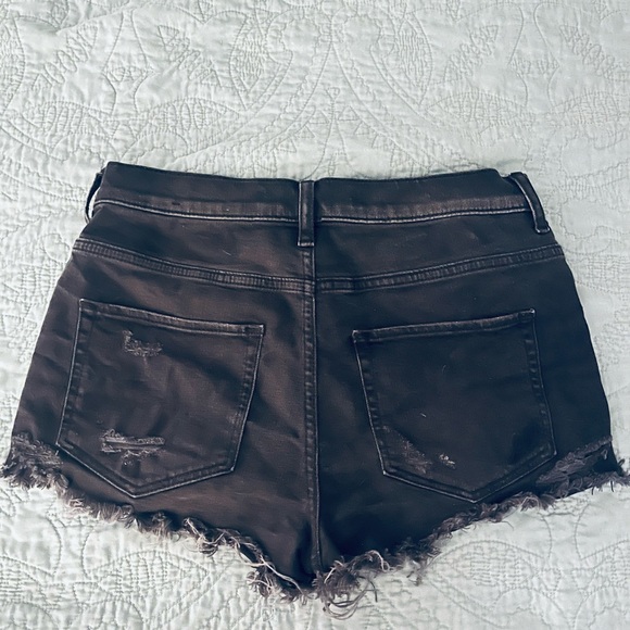 Express distressed denim short - Picture 2 of 3